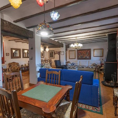 Готель Casa Rural Vicenta 1750 Albentosa Екстер'єр фото